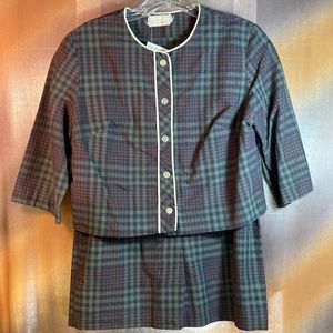 Vintage 50’s dark green plaid skirt suit.  38” chest.  24” waist. B9